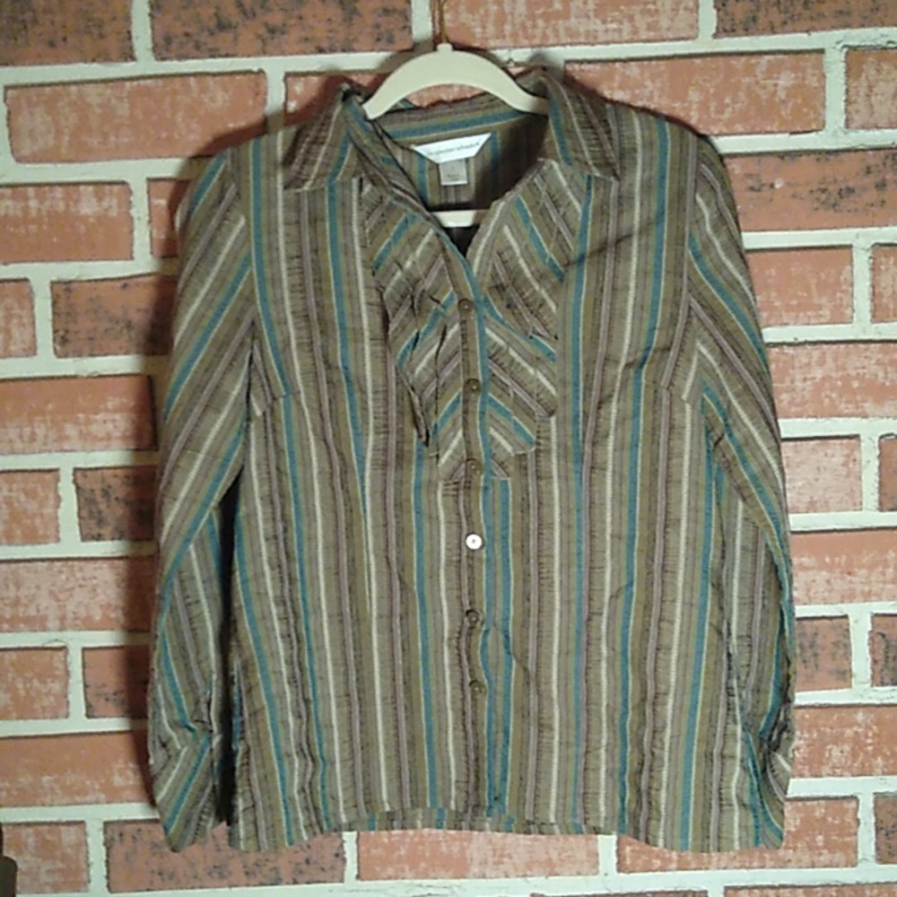 Christopher and Banks ruffled long sleeve blouse